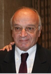 Picture of Dr. Roberto Lavin